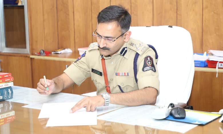 Hyderabad: Dr Gajarao Bhupal Assumes Office as Cyberabad’s Joint Commissioner (Traffic)