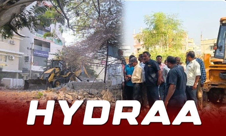 Hyderabad: Hydraa Removes Encroachments on Roads, Frees 1200 Sq Yards of Land in Malkajgiri