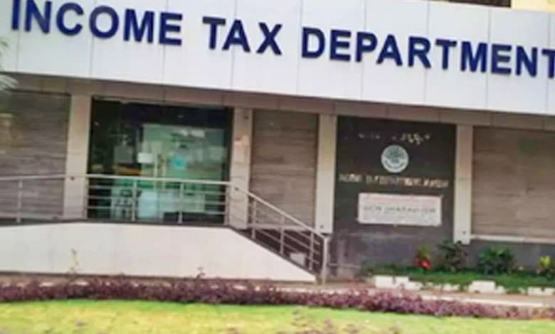 Income Tax Department Conducts Raids at Over 30 Locations Across Karnataka