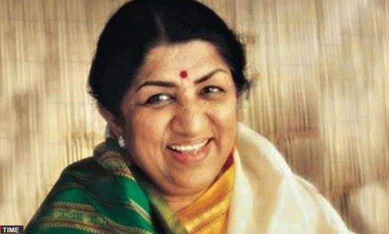 Lata Mangeshkar Painting Featured in Limca Book of Records