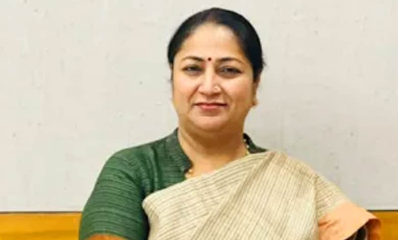 Rekha Gupta Becomes Delhi's New Chief Minister: BJP Ministers Extend Congratulations