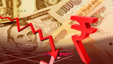 Indian Rupee Hits Record Low: Is a Global Trade War Behind the Fall? Here is What We Know