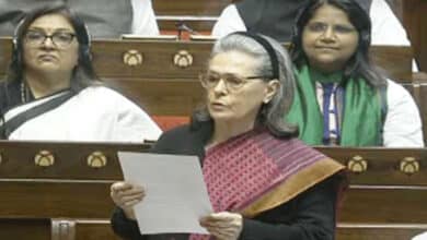 Sonia Gandhi Urges Early Census to Ensure Food Subsidy for 14 Crore People