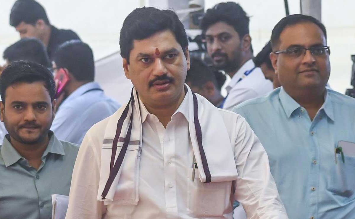 Shocking Resignation: NCP Minister Dhananjay Munde Steps Down Over Beed Sarpanch Murder