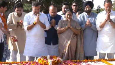 Delhi CM Rekha Gupta, Parvesh Verma Pay Tributes to Sahib Singh Verma on Birth Anniversary