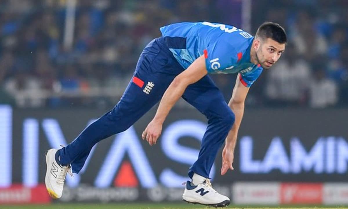 Mark Wood Out for Four Months After Knee Surgery, Set to Miss India Tests