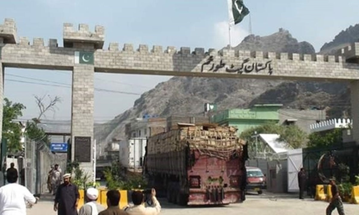 Pak-Afghan Torkham Border Reopens After 25-Day Closure