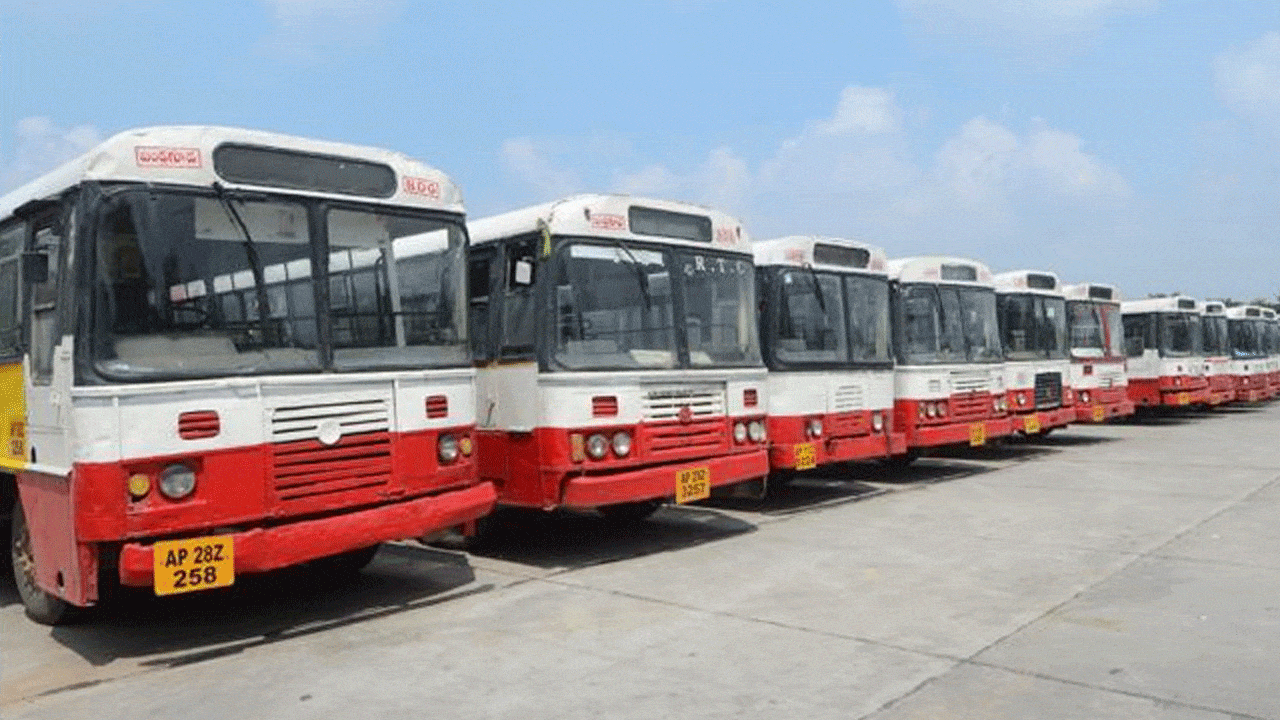 Telangana RTC Introduces QR Code Payments to Resolve Change Issues in Buses