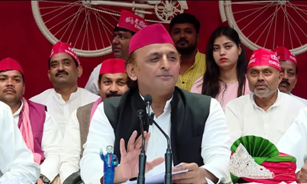 Akhilesh Yadav Accuses BJP of Spreading Hatred, Says PDA is Their Next Target