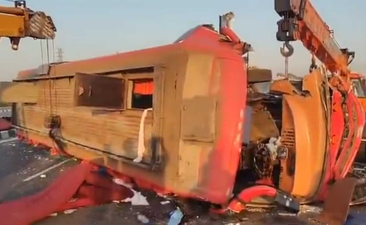 Tragic Accident in Andhra Pradesh: Bus Hits Cement Lorry, 3 Lives Lost, 8 Injured