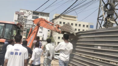 Hyderabad | Hydraa Demolishes Illegal Constructions: Manikonda Nala Encroachment Cleared