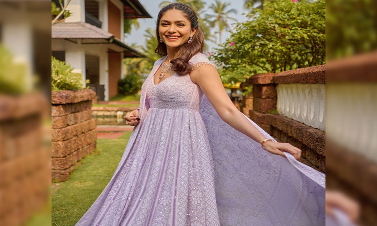 Mrunal Thakur Showcases Her ‘Classic Charm with a Desi Twist’