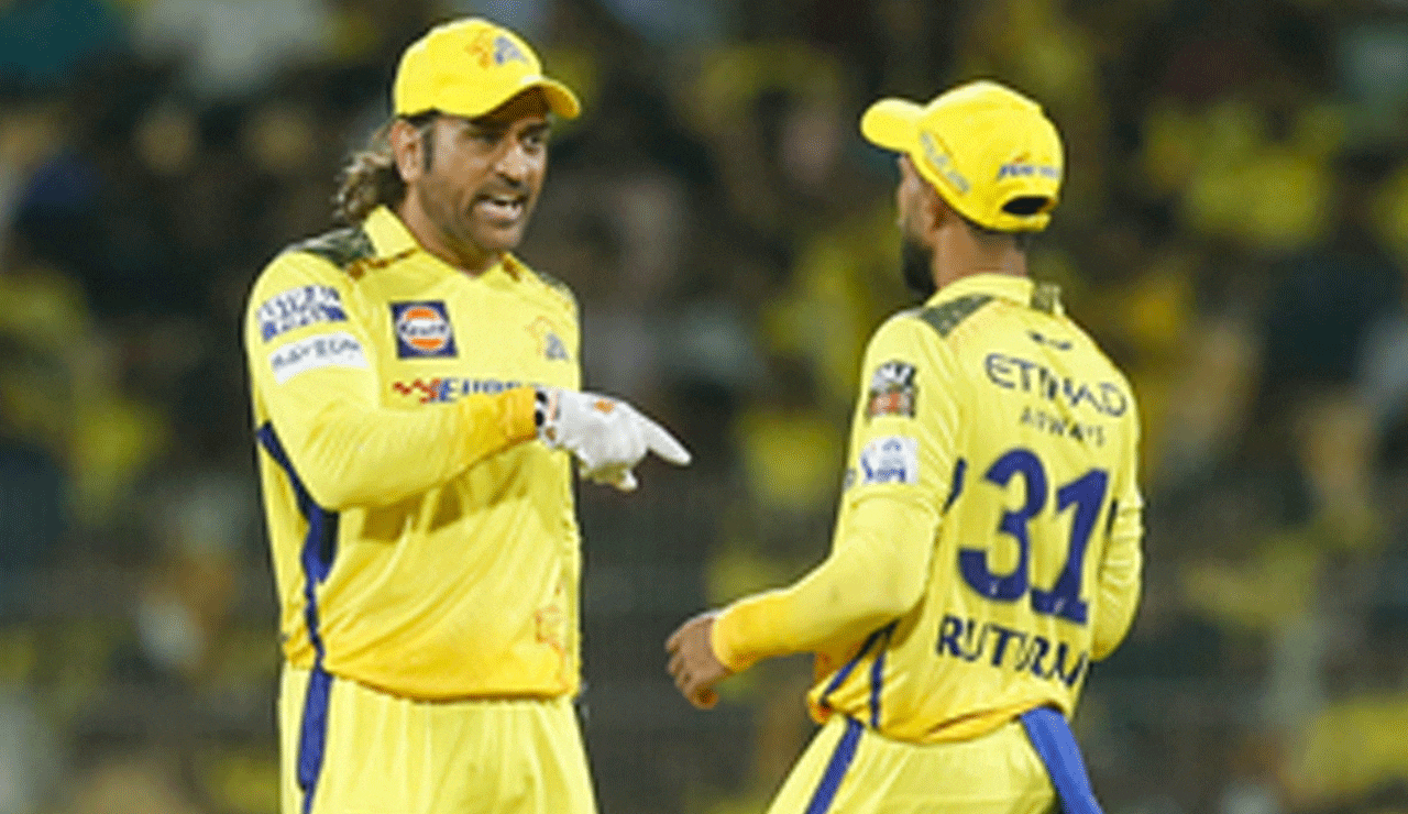 MS Dhoni Clears Air on Speculations, Confirms Ruturaj Gaikwad Was Making Key Decisions for CSK