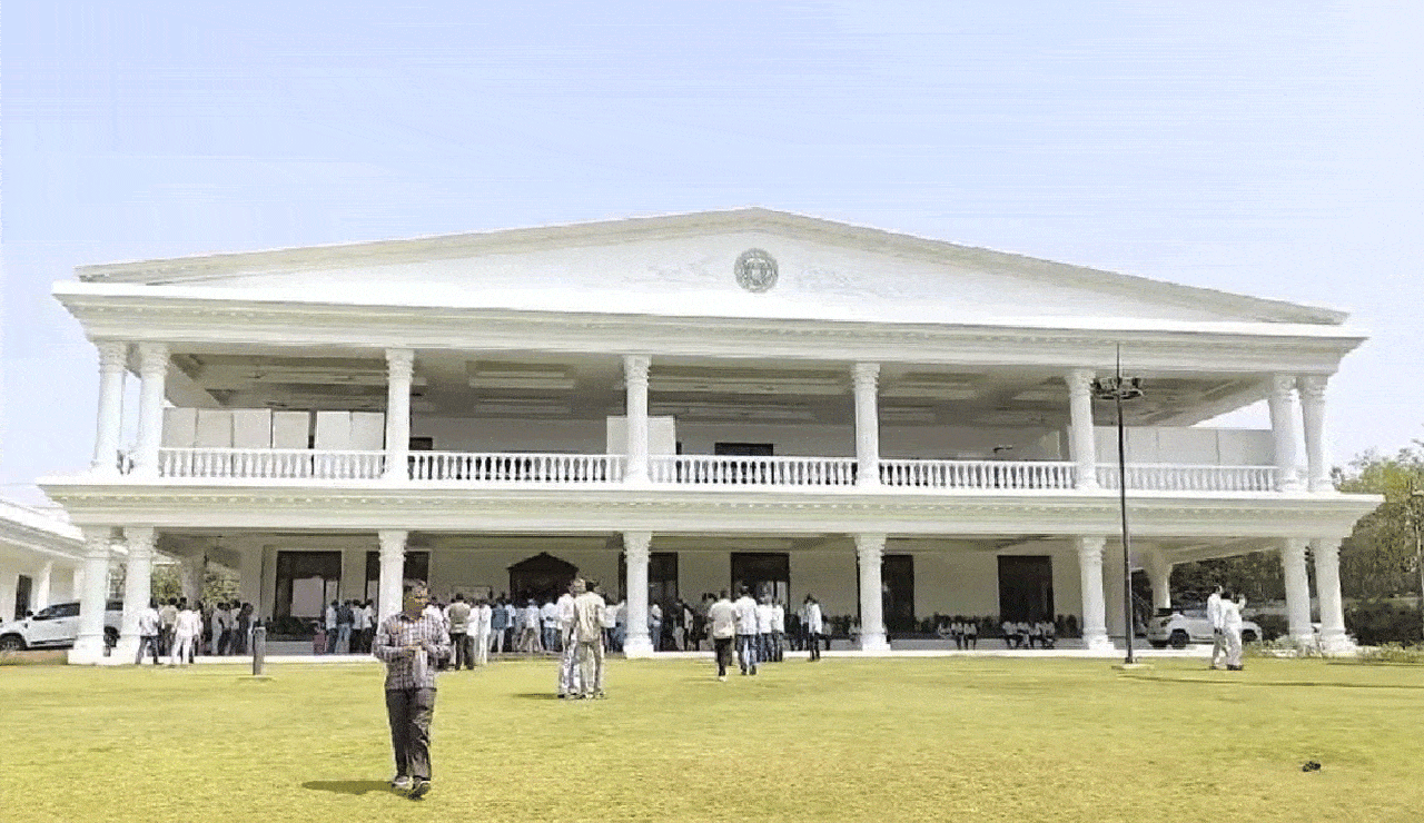 Heavy Security Deployed at Praja Bhavan Amidst Sarpanch Protest in Hyderabad