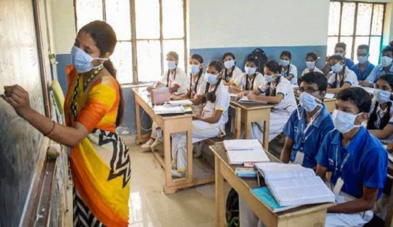 Parents Protest New Rule Mandating Telugu in Telangana Schools – Is it Fair?