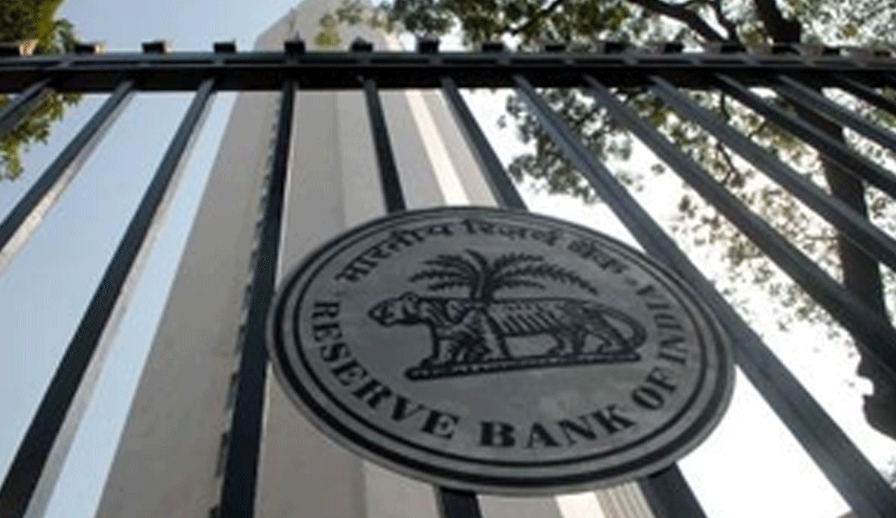 Indian Economy Demonstrates Resilience Amid Rising Global Economic Uncertainty: RBI Bulletin