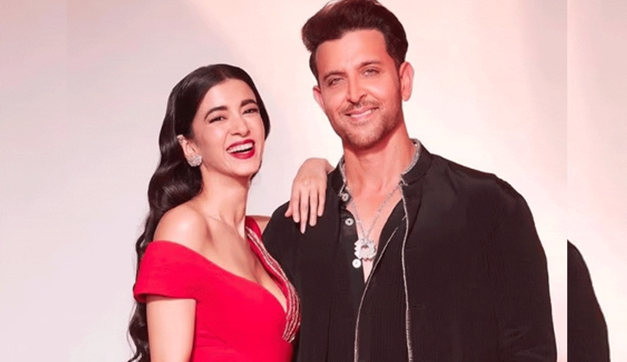 Hrithik Roshan Praises Girlfriend Saba Azad’s Glamorous Photoshoot