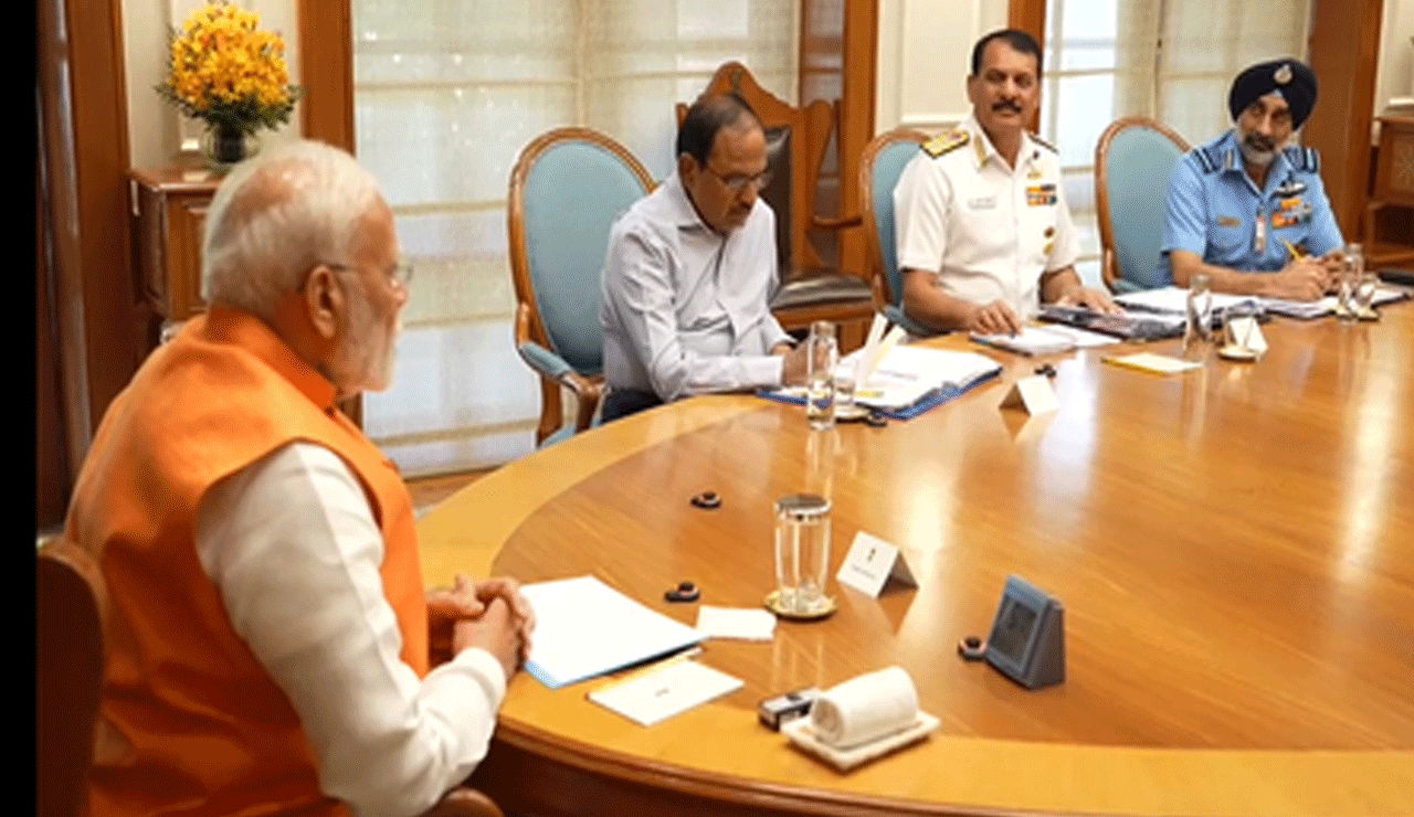 IAF chief meets PM Modi amid India-Pak tensions post-Pahalgam attack