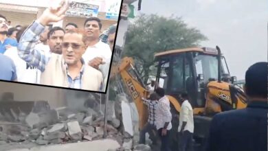 Hyderabad: Tensions Erupt During Old City Demolition Drive, Locals Clash with Police