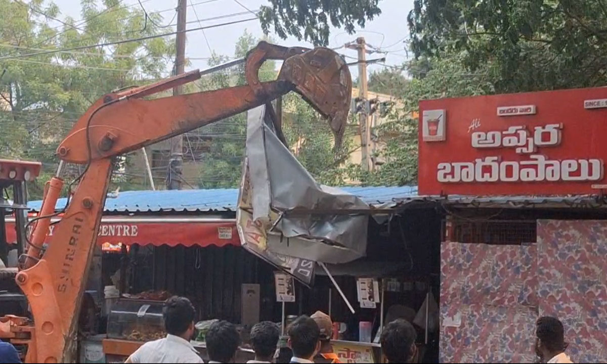 Footpath Encroachments Cleared on Mee Seva Road in KPHB Colony