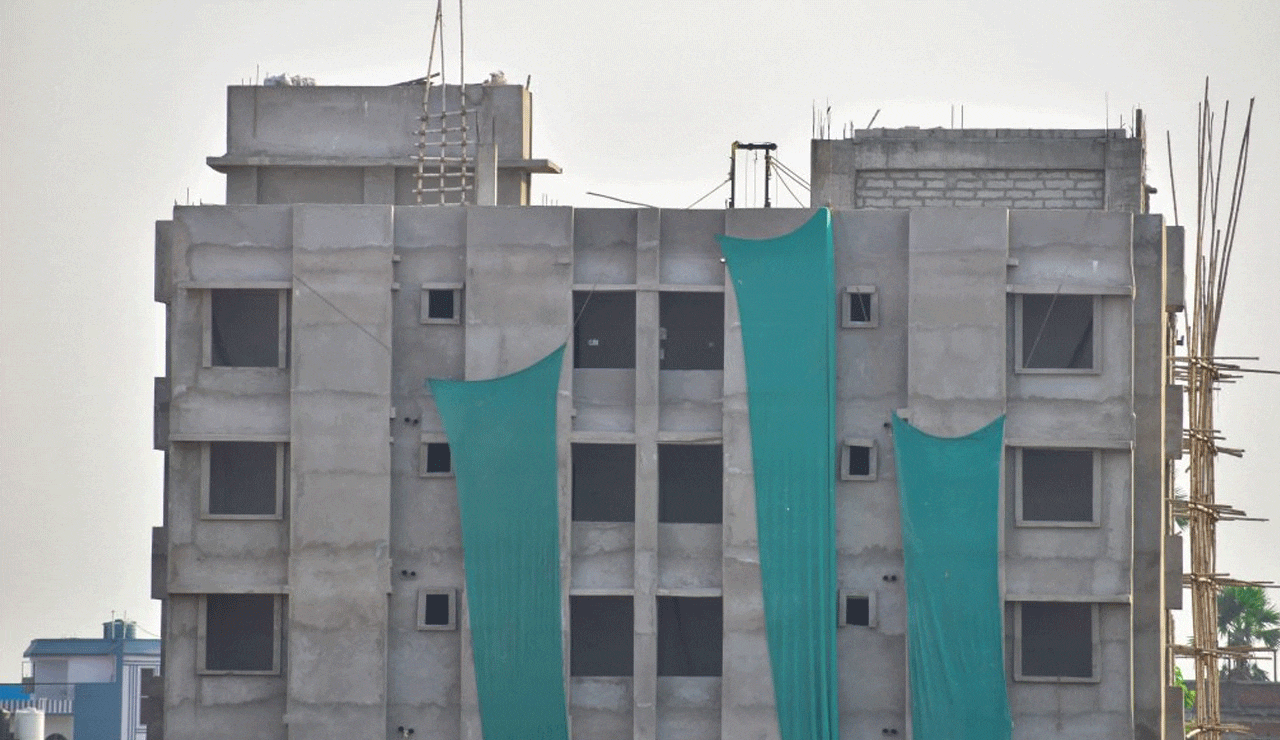 Illegal Six-Storey Building Seized in Serilingampally for Document Forgery