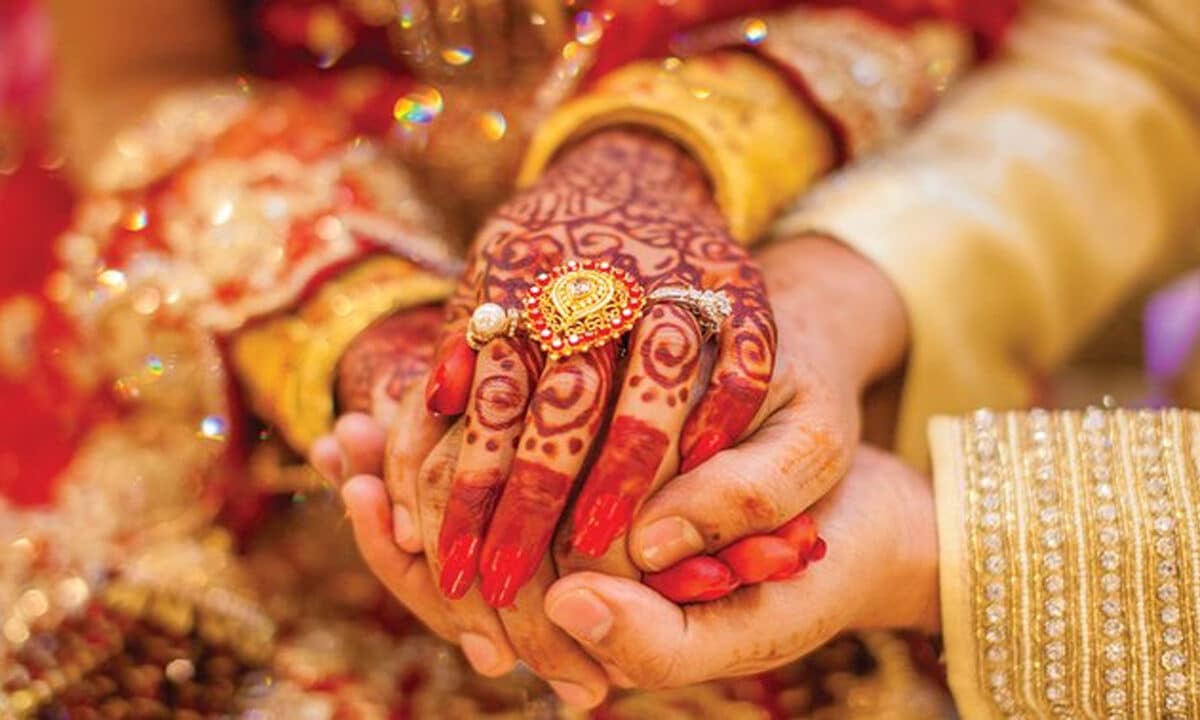 Andhra Tragedy: 25-Year-Old Man and 40-Year-Old Woman Die by Suicide After Secret Marriage