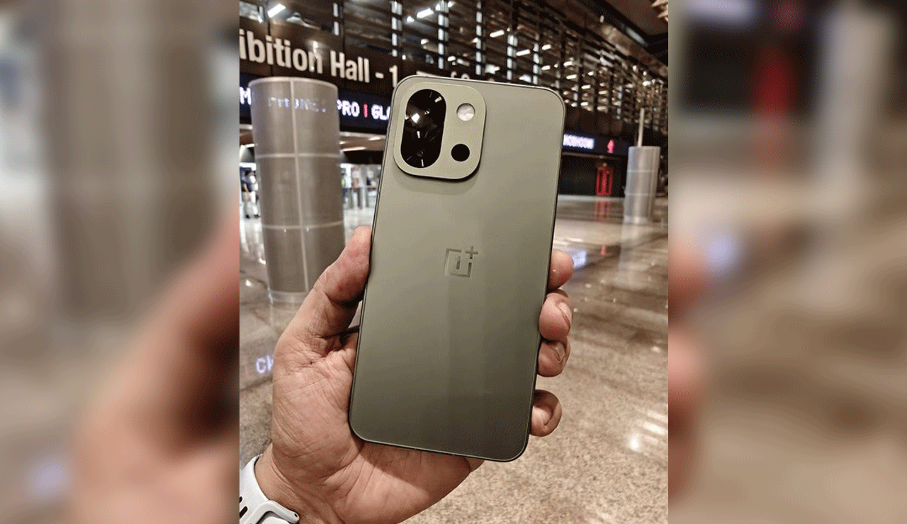 OnePlus 13 Launches with Powerful Specs: 12GB RAM, 6000mAh Battery, and Pro-Grade Camera
