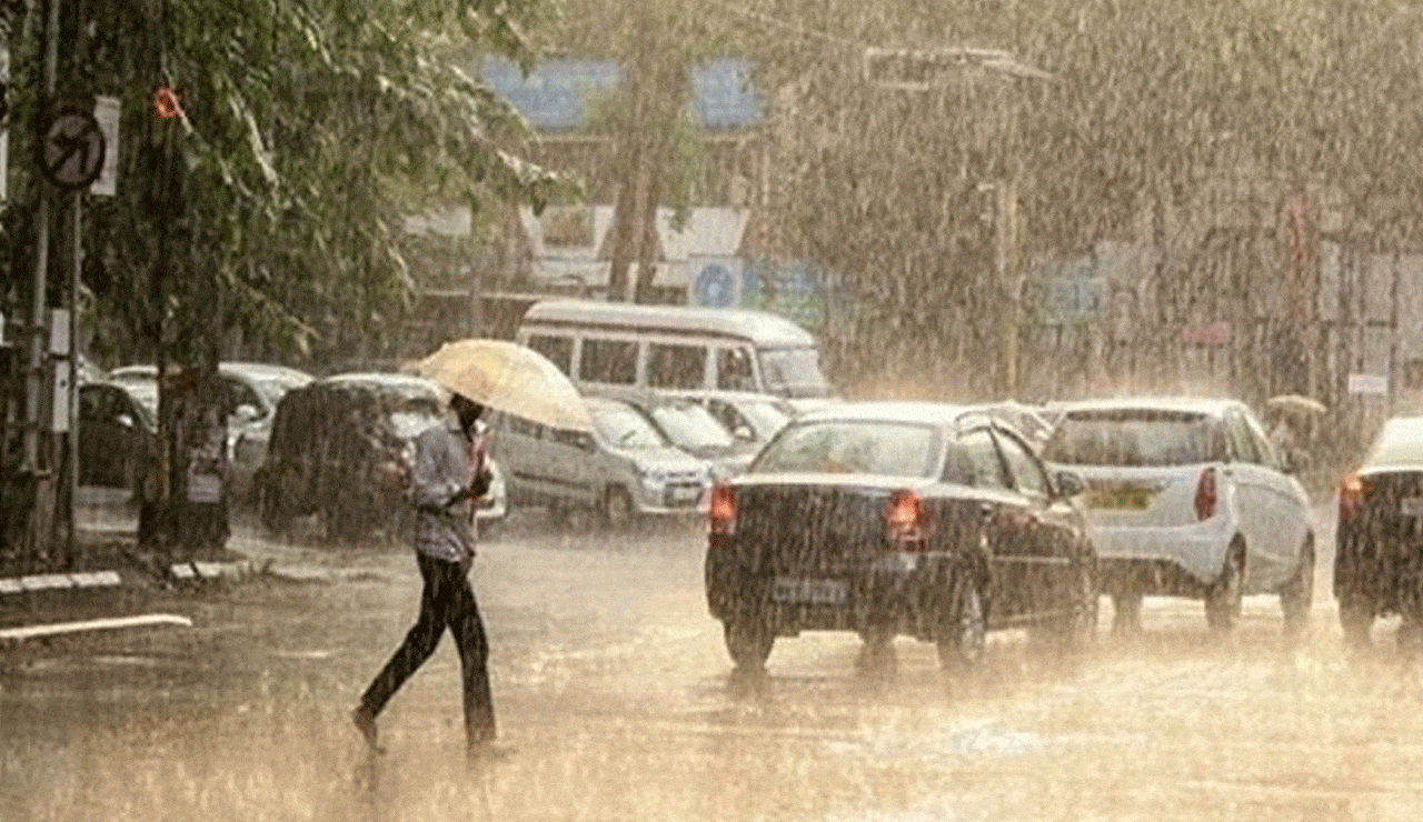 Residents brace as the Monsoon arrives early in Telangana, with a Heavy rains Alert Issued for the next 4 days, bringing much-needed relief and potential challenges.