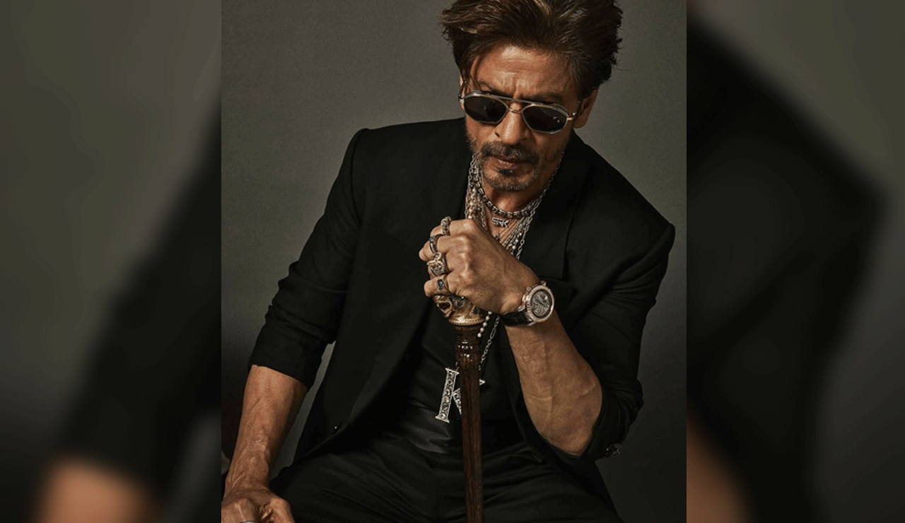 Karan Johar to Shah Rukh Khan: 'All hail the king of the MET'