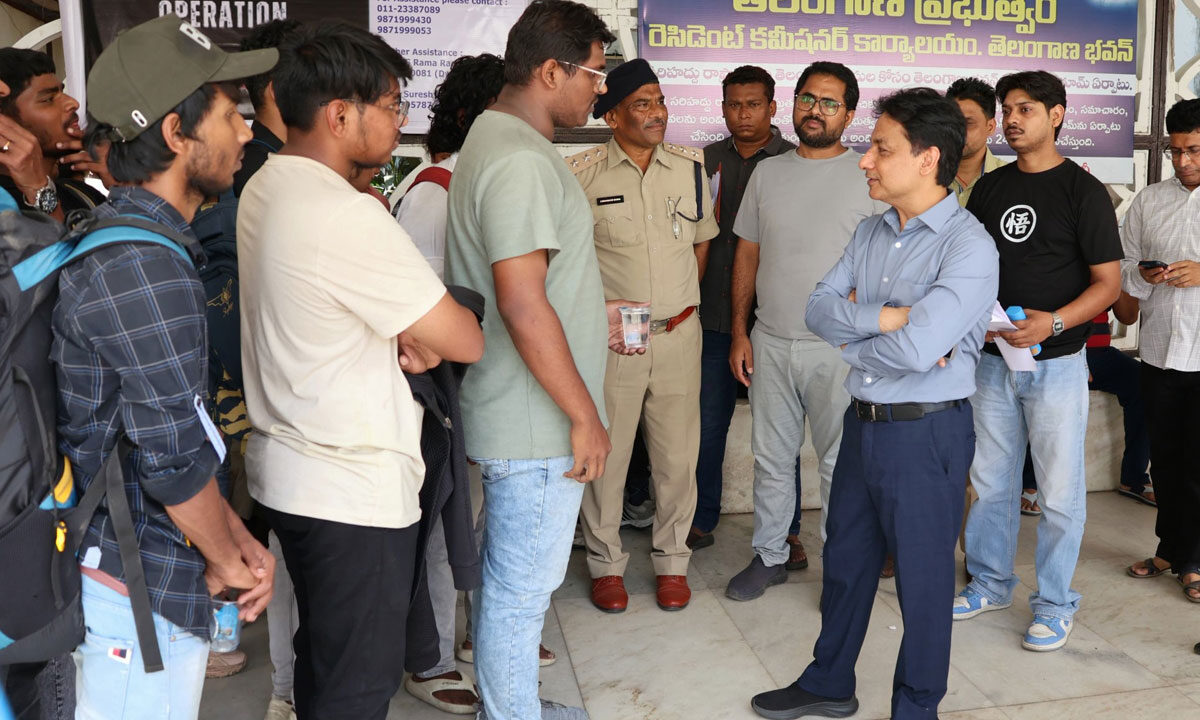 Telangana Bhavan in Delhi Turns Relief Hub as People Stranded in Border States Arrive