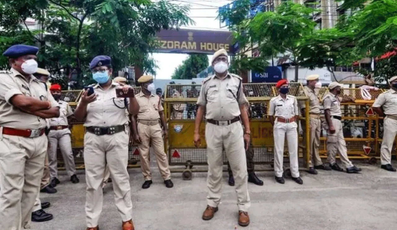 Hyderabad Police Intensify Surveillance at Religious Places Amid National Security Advisories