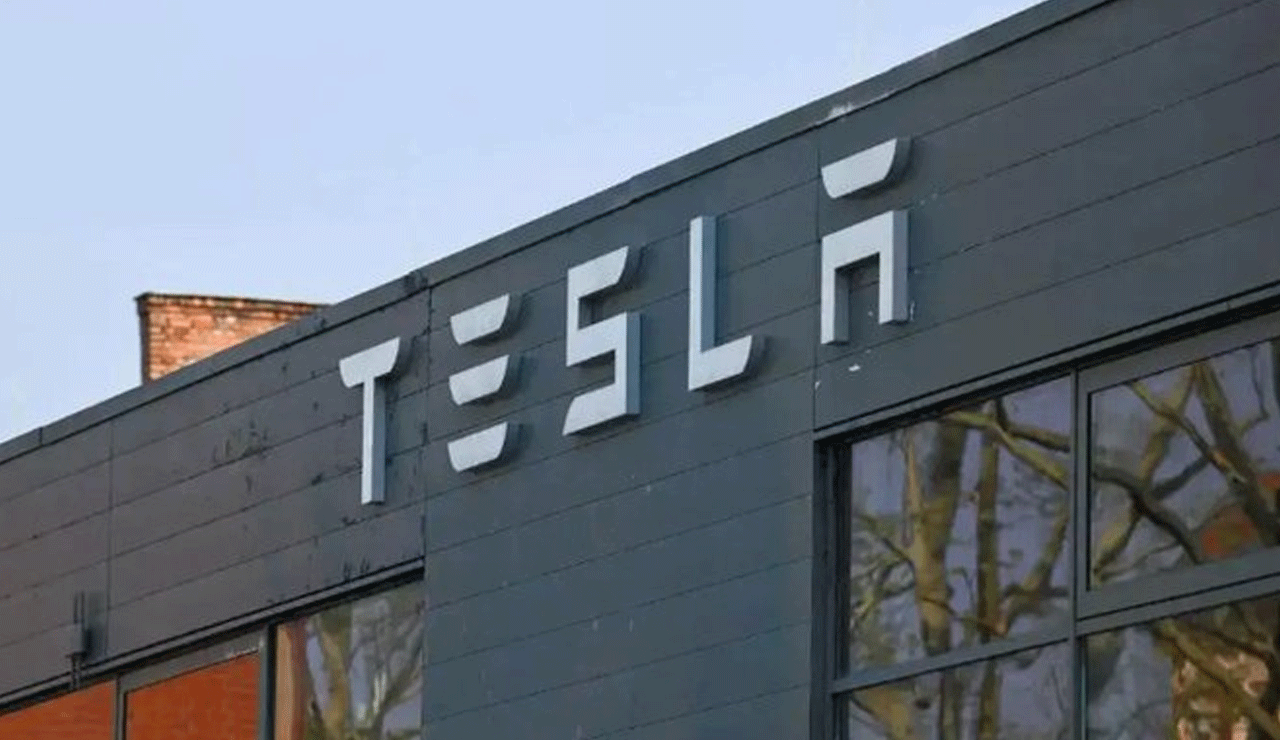 Tesla India Country Head Prashanth Menon Resigns