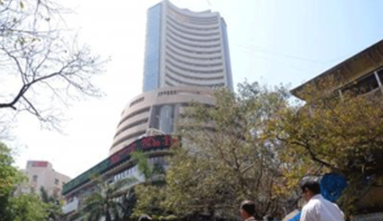 Sensex, Nifty Open Flat Amid Global Uncertainty and Geo-Political Tensions