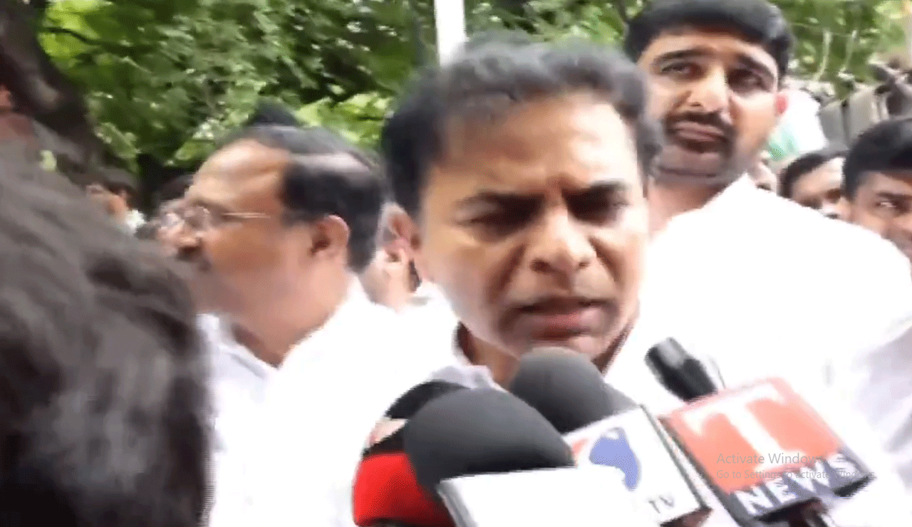 Revanth Reddy Can’t Even Pluck KCR’s Hair— KTR’s Sensational Remarks