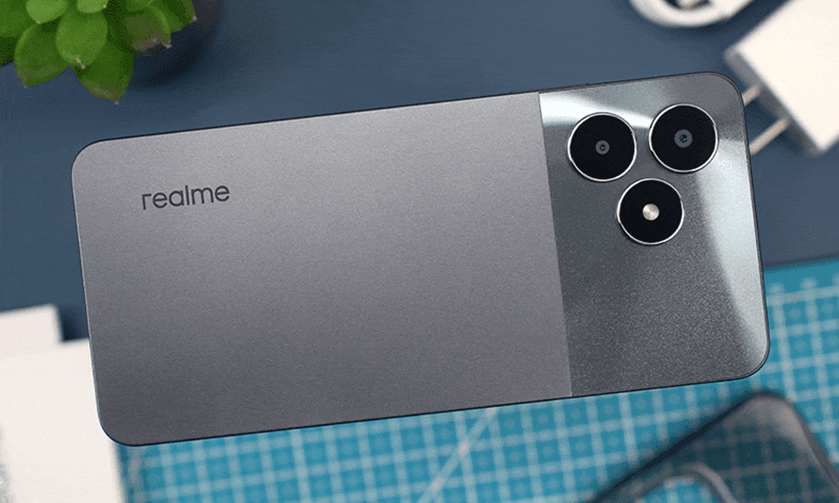 Realme Launches Budget Powerhouse with 16GB RAM and 7000mAh Battery at ₹12,999