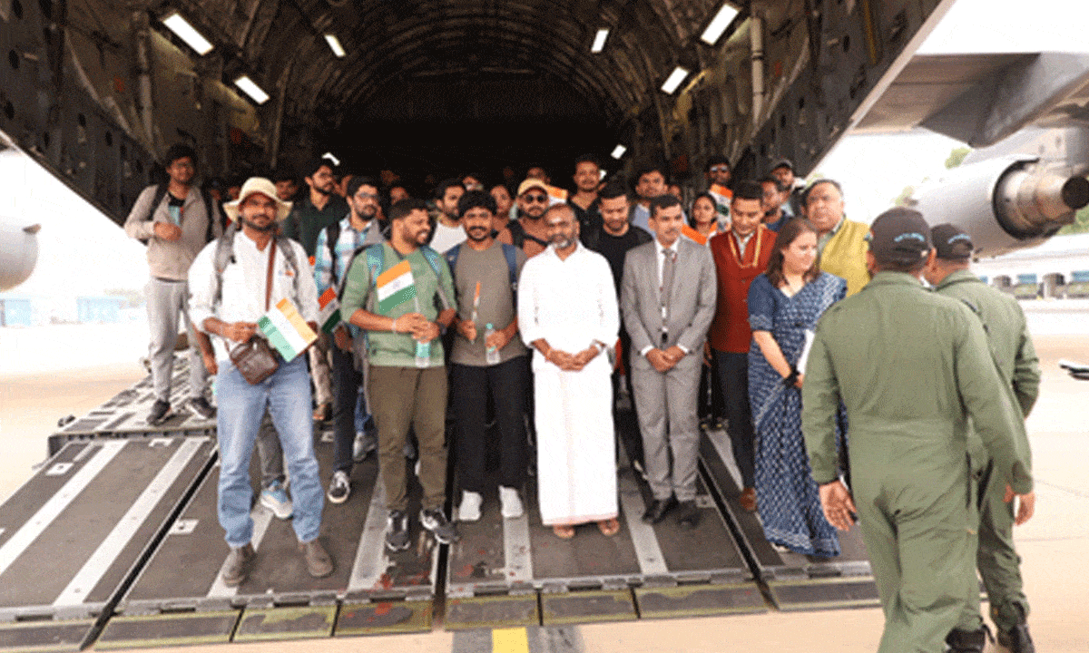 Operation Sindhu: IAF Evacuates 165 Indians from War-Hit Israel