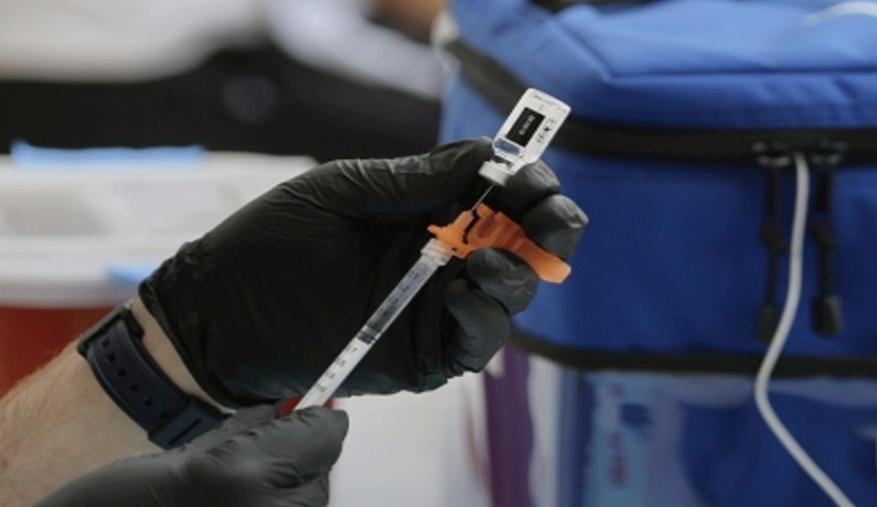 Bangladesh Faces COVID-19 Vaccine Shortage Amid Surge in New Omicron Sub-Variants