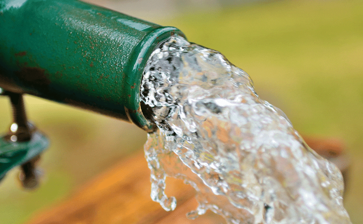 Telangana: Danger in Every Drop: Borewell Water Found Contaminated in Hyderabad