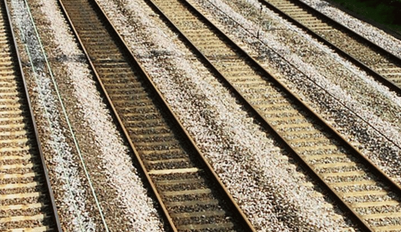 Father-Daughter Train Accident in Hyderabad Leaves City in Shock