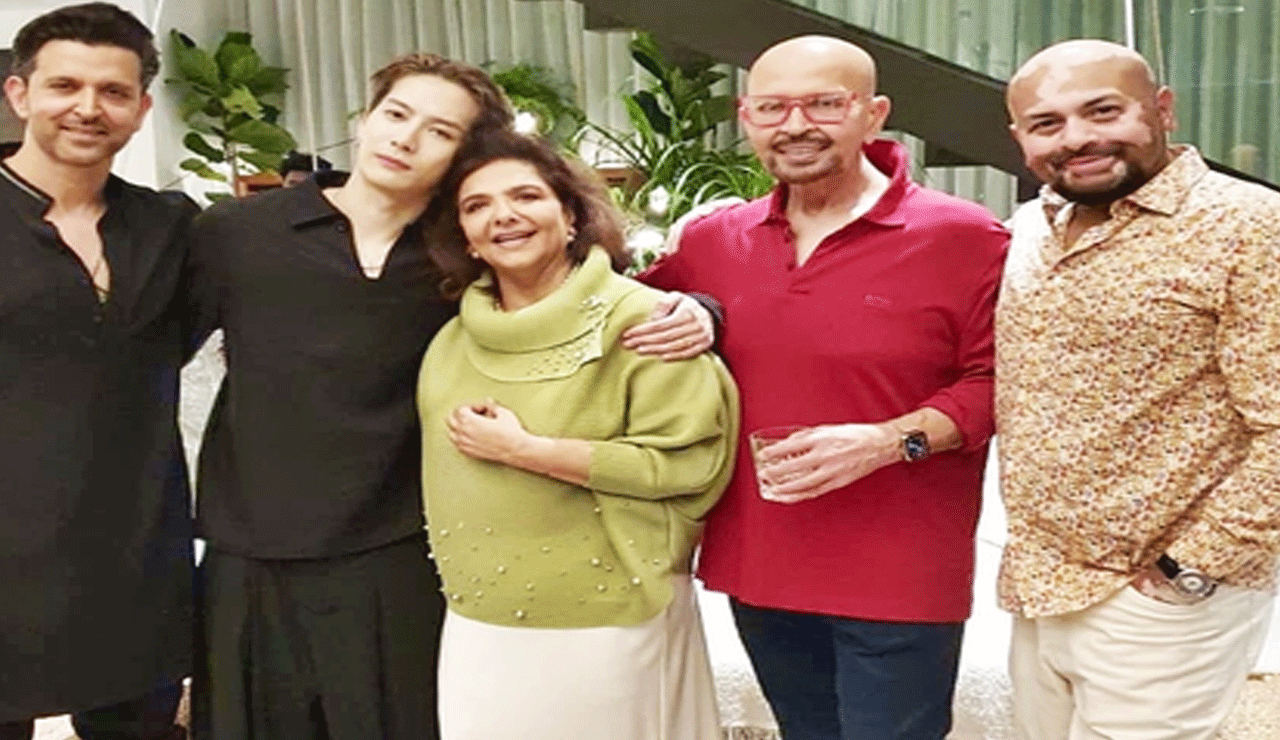 Hrithik, Rakesh Roshan 'welcome' K-pop idol Jackson Wang