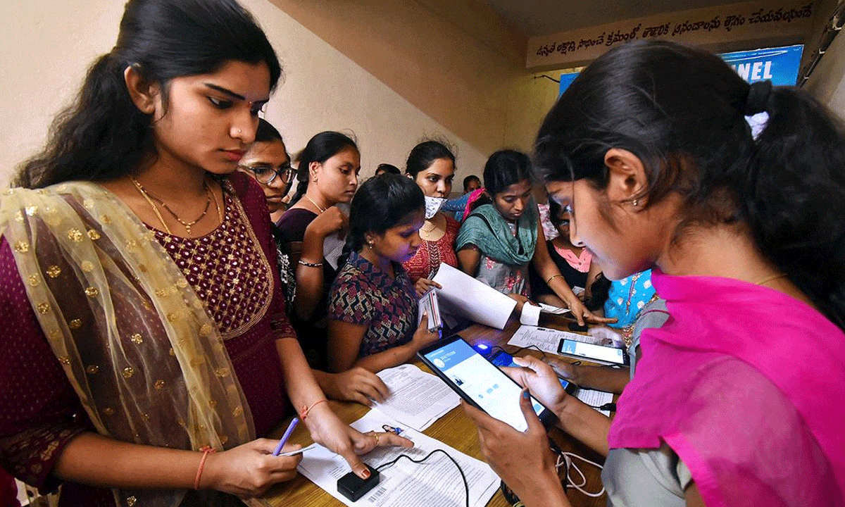 No GO, No Counselling: Why Telangana's Future Engineers Are Still Waiting