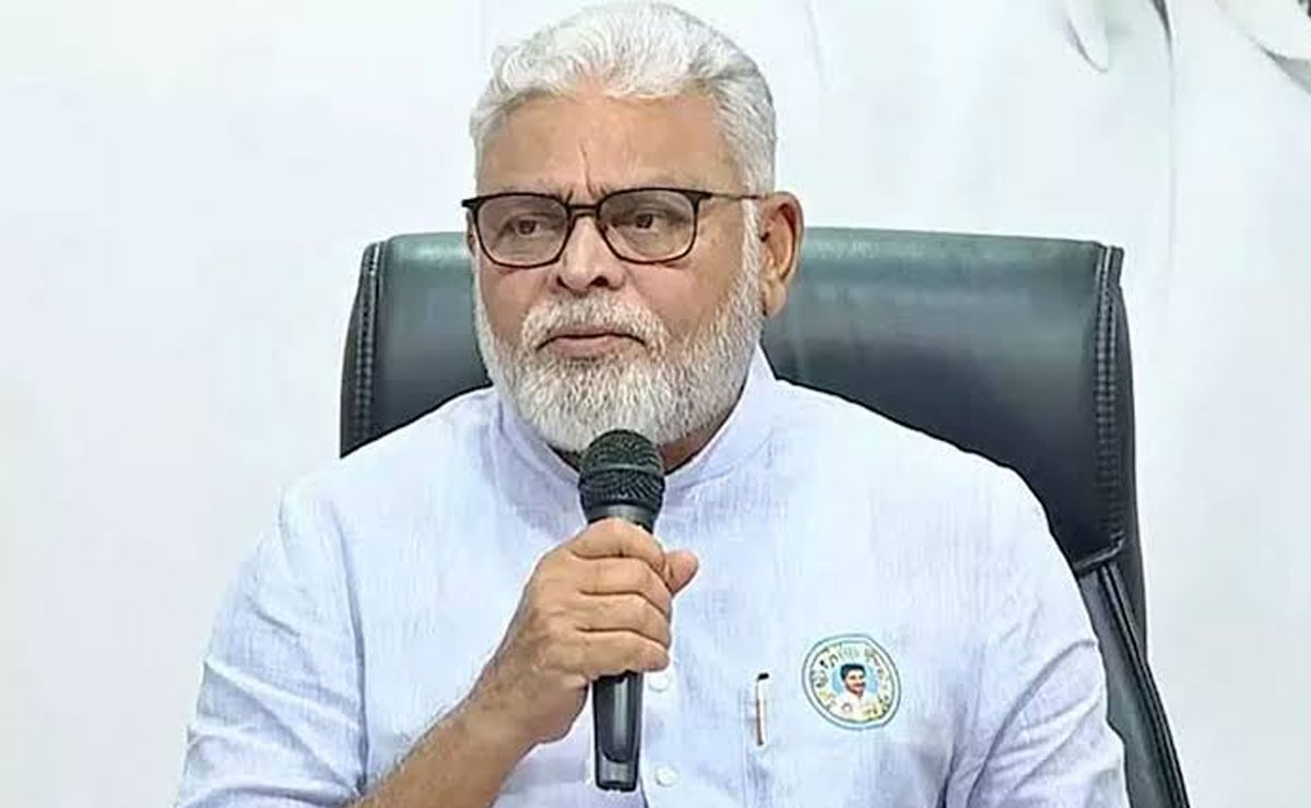 Police serve notice to YSRCP leader Ambati Rambabu