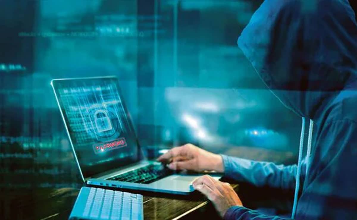 Karnataka bank manager loses Rs 56 lakh in digital arrest fraud, 3 held