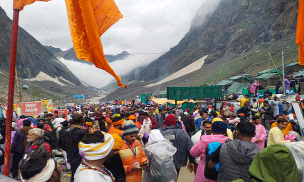 Amarnath Yatra proceeds smoothly; over 2.73 lakh had 'darshan’ so far