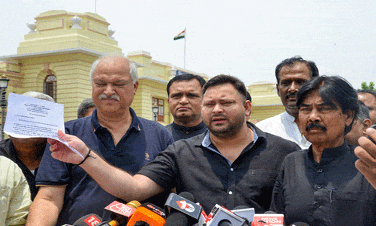 Tejashwi Yadav reiterates possible Bihar poll boycott over SIR