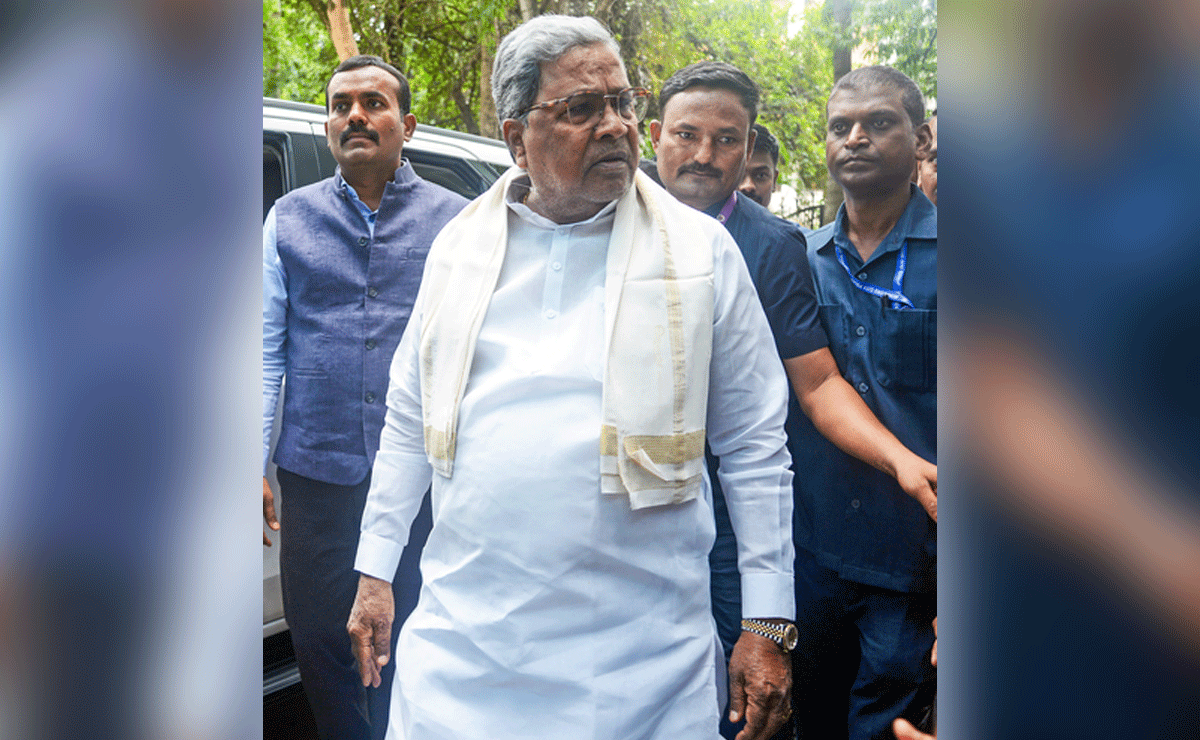 Karnataka Politics Changing? CM Says No to New Role, But Talk of Leadership Change Grows