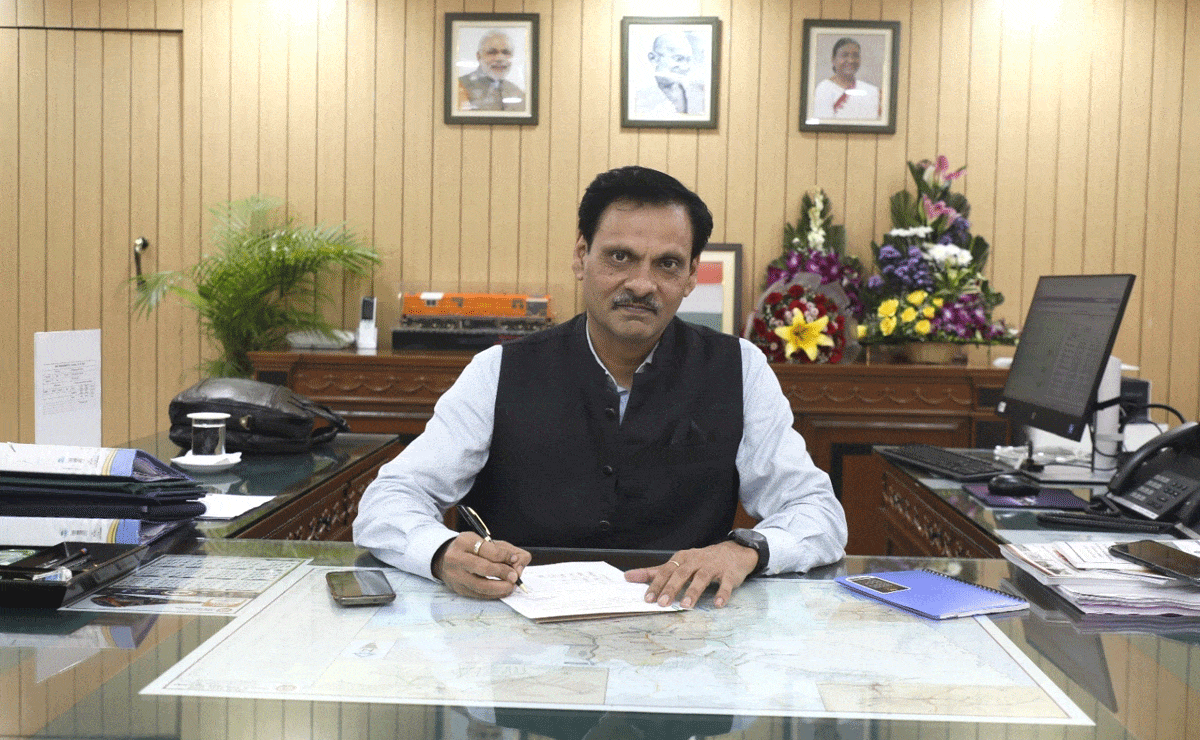 Shri Sandeep Mathur Takes Additional Charge as General Manager, South Central Railway
