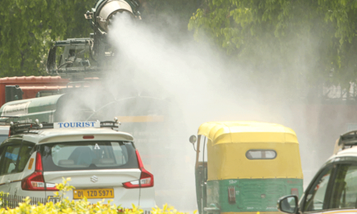 Air pollution, car exhaust emissions may raise your risk of dementia: Study