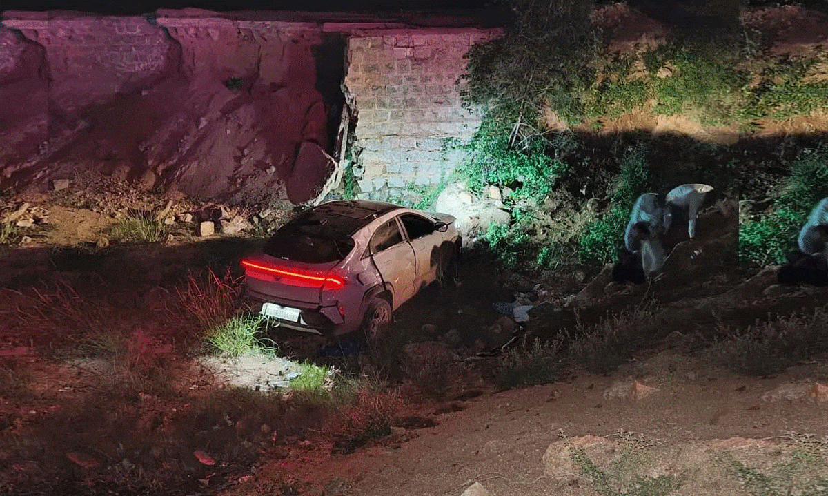 Telangana: Car Falls into Stream in Jangaon After Google Maps Error, Five Injured