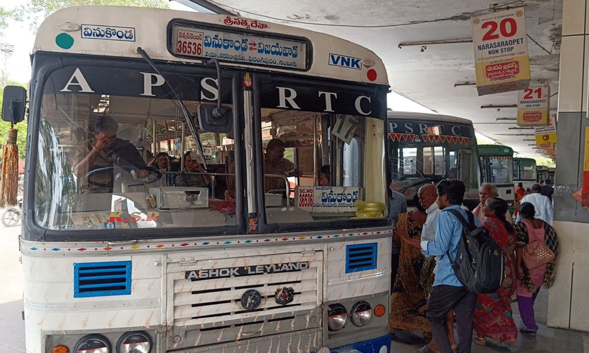 Free Bus Travel for Women in AP Only Within Their District, Clarifies Chandrababu!